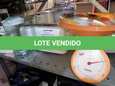 LOTE 028 - 01 LOTE COM CENTRIFUGA DE ALIMENTOS, BALANÇA , TORRADEIRA E PROCESSADOR DE ALIMENTOS (NO ESTADO, NÃO SABEMOS SE FUNCIONA. LEILÃO NÃO TEM GARANTIA E NEM DEVOLUÇÃO).