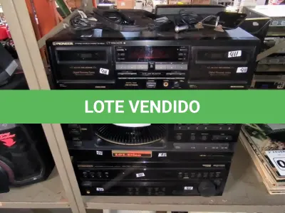 LOTE 042 - 01 ESTÉREO CASSETE CT W606DR PIONNER ,01 DISC PLAYER PD F907 PIONNER ,01 RECEIVER VSX D457 PIONNER (NO ESTADO, NÃO SABEMOS SE FUNCIONA. LEILÃO NÃO TEM GARANTIA E NEM DEVOLUÇÃO).