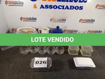 LOTE 026 - 01 LOTE COM UTENSÍLIOS PARA COZINHA (NO ESTADO, NÃO SABEMOS SE FUNCIONA. LEILÃO NÃO TEM GARANTIA E NEM DEVOLUÇÃO).