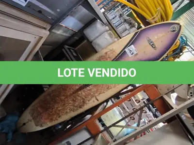 LOTE 063 - 01 PRANCHA DE SURF (NO ESTADO, NÃO SABEMOS SE FUNCIONA. LEILÃO NÃO TEM GARANTIA E NEM DEVOLUÇÃO).
