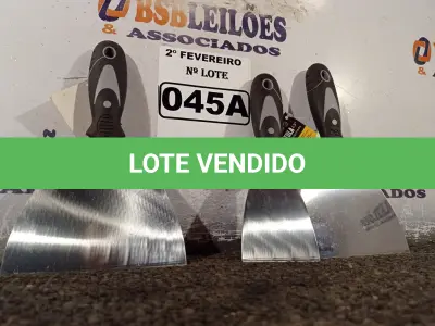 LOTE 045 - 03 ESPÁTULAS. (NO ESTADO) ATENÇÃO! FAZER A VISITAÇÃO ANTES DE ARREMATAR, NÃO SABEMOS SE FUNCIONA. LEILÃO NÃO TEM GARANTIA E NEM DEVOLUÇÃO, SUJEITO A POSSÍVEIS AVARIAS VISÍVEIS/OCULTAS E/OU AUSÊNCIA DE COMPONENTES.