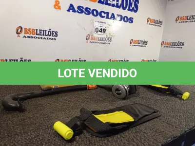 LOTE 049 - 02 ÓCULOS PARA MERGULHO, 02 SNORKEL E 01 REGULADOR DE PRESSÃO PARA TANQUE DE MERGULHO (NO ESTADO, NÃO SABEMOS SE FUNCIONA. LEILÃO NÃO TEM GARANTIA E NEM DEVOLUÇÃO).