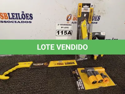 LOTE 115 - 01 KIT PARA JARDINAGEM. (NO ESTADO) ATENÇÃO! FAZER A VISITAÇÃO ANTES DE ARREMATAR, NÃO SABEMOS SE FUNCIONA. LEILÃO NÃO TEM GARANTIA E NEM DEVOLUÇÃO, SUJEITO A POSSÍVEIS AVARIAS VISÍVEIS/OCULTAS E/OU AUSÊNCIA DE COMPONENTES.