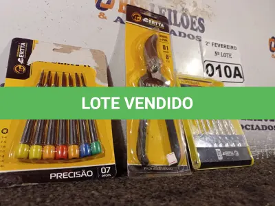 LOTE 010 - 01 KIT DE CHAVES DE PRECISÃO, 01 TESOURA DE PODA E 01 KIT DE BROCAS. (NO ESTADO) ATENÇÃO! FAZER A VISITAÇÃO ANTES DE ARREMATAR, NÃO SABEMOS SE FUNCIONA. LEILÃO NÃO TEM GARANTIA E NEM DEVOLUÇÃO, SUJEITO A POSSÍVEIS AVARIAS VISÍVEIS/OCULTAS E/OU AUSÊNCIA DE COMPONENTES.