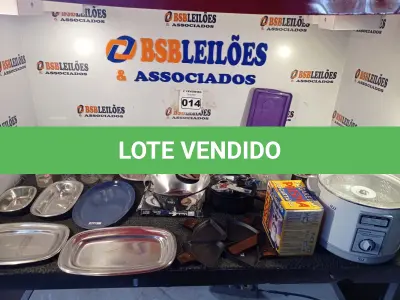LOTE 014 - 01 LOTE COM UTENSÍLIOS PARA COZINHA (NO ESTADO, NÃO SABEMOS SE FUNCIONA. LEILÃO NÃO TEM GARANTIA E NEM DEVOLUÇÃO).