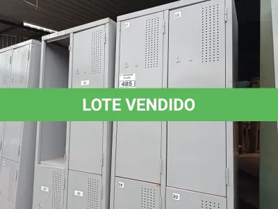 LOTE 485 - 02 ARMÁRIOS ROUPEIRO EM AÇO. (NO ESTADO) ATENÇÃO! FAZER A VISITAÇÃO ANTES DE ARREMATAR, NÃO SABEMOS SE FUNCIONA. LEILÃO NÃO TEM GARANTIA E NEM DEVOLUÇÃO, SUJEITO A POSSÍVEIS AVARIAS VISÍVEIS/OCULTAS E/OU AUSÊNCIA DE COMPONENTES.