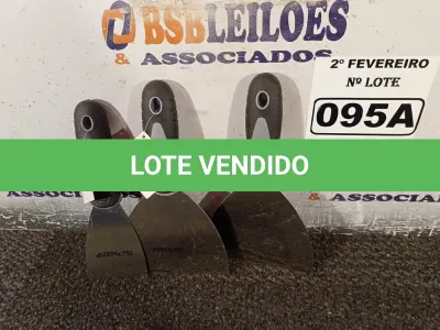 LOTE 095 - 03 ESPÁTULAS. (NO ESTADO) ATENÇÃO! FAZER A VISITAÇÃO ANTES DE ARREMATAR, NÃO SABEMOS SE FUNCIONA. LEILÃO NÃO TEM GARANTIA E NEM DEVOLUÇÃO, SUJEITO A POSSÍVEIS AVARIAS VISÍVEIS/OCULTAS E/OU AUSÊNCIA DE COMPONENTES.