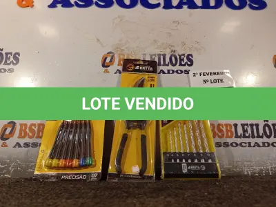 LOTE 010 - 01 KIT DE CHAVES DE PRECISÃO, 01 TESOURA DE PODA E 01 KIT DE BROCAS. (NO ESTADO) ATENÇÃO! FAZER A VISITAÇÃO ANTES DE ARREMATAR, NÃO SABEMOS SE FUNCIONA. LEILÃO NÃO TEM GARANTIA E NEM DEVOLUÇÃO, SUJEITO A POSSÍVEIS AVARIAS VISÍVEIS/OCULTAS E/OU AUSÊNCIA DE COMPONENTES.