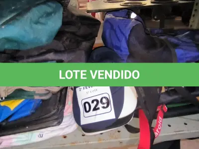 LOTE 029 - 01 LOTE COM BOLÇAS DIVERSAS (NO ESTADO, NÃO SABEMOS SE FUNCIONA. LEILÃO NÃO TEM GARANTIA E NEM DEVOLUÇÃO).