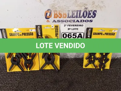 LOTE 065 - 03 KIT’S DE GRAMPOS DE PRESSÃO. (NO ESTADO) ATENÇÃO! FAZER A VISITAÇÃO ANTES DE ARREMATAR, NÃO SABEMOS SE FUNCIONA. LEILÃO NÃO TEM GARANTIA E NEM DEVOLUÇÃO, SUJEITO A POSSÍVEIS AVARIAS VISÍVEIS/OCULTAS E/OU AUSÊNCIA DE COMPONENTES.