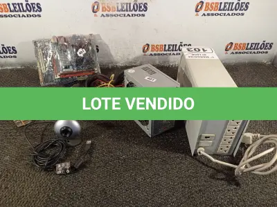 LOTE 103 - 01 NOBREAK, 01 FONTE E 01 PLACA MÃE MARCAS E MODELOS DIVERSOS. (NO ESTADO) ATENÇÃO! FAZER A VISITAÇÃO ANTES DE ARREMATAR, NÃO SABEMOS SE FUNCIONA. LEILÃO NÃO TEM GARANTIA E NEM DEVOLUÇÃO, SUJEITO A POSSÍVEIS AVARIAS VISÍVEIS/OCULTAS E/OU AUSÊNCIA DE COMPONENTES.