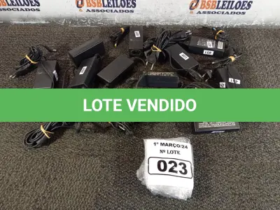 LOTE 023 - 01 LOTE COM FONTES DIVERSAS. (NO ESTADO) ATENÇÃO! FAZER A VISITAÇÃO ANTES DE ARREMATAR, NÃO SABEMOS SE FUNCIONA. LEILÃO NÃO TEM GARANTIA E NEM DEVOLUÇÃO, SUJEITO A POSSÍVEIS AVARIAS VISÍVEIS/OCULTAS E/OU AUSÊNCIA DE COMPONENTES.