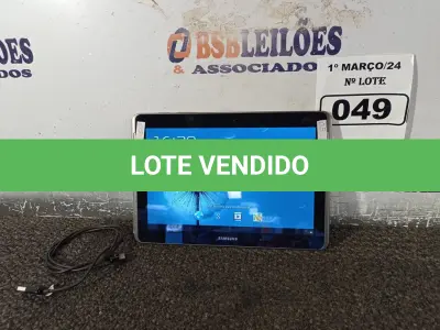 LOTE 049 - 01 TABLET SAMSUNG TAB2 TELA 10.1” COM CABO. (NO ESTADO) ATENÇÃO! FAZER A VISITAÇÃO ANTES DE ARREMATAR, NÃO SABEMOS SE FUNCIONA. LEILÃO NÃO TEM GARANTIA E NEM DEVOLUÇÃO, SUJEITO A POSSÍVEIS AVARIAS VISÍVEIS/OCULTAS E/OU AUSÊNCIA DE COMPONENTES.