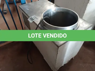 LOTE 105 - 01 BATEDEIRA DE MASSAS INDUSTRIAL. (NO ESTADO) ATENÇÃO! FAZER A VISITAÇÃO ANTES DE ARREMATAR, NÃO SABEMOS SE FUNCIONA. LEILÃO NÃO TEM GARANTIA E NEM DEVOLUÇÃO, SUJEITO A POSSÍVEIS AVARIAS VISÍVEIS/OCULTAS E/OU AUSÊNCIA DE COMPONENTES.