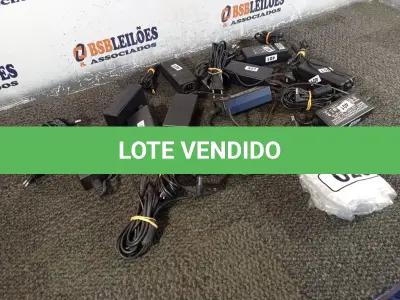 LOTE 023 - 01 LOTE COM FONTES DIVERSAS. (NO ESTADO) ATENÇÃO! FAZER A VISITAÇÃO ANTES DE ARREMATAR, NÃO SABEMOS SE FUNCIONA. LEILÃO NÃO TEM GARANTIA E NEM DEVOLUÇÃO, SUJEITO A POSSÍVEIS AVARIAS VISÍVEIS/OCULTAS E/OU AUSÊNCIA DE COMPONENTES.