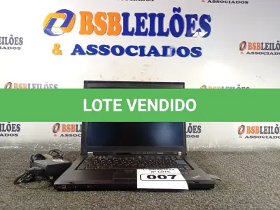 LOTE 007 - 01 NOTEBOOK MARCA LENOVO COM FONTE. (NO ESTADO) ATENÇÃO! FAZER A VISITAÇÃO ANTES DE ARREMATAR, NÃO SABEMOS SE FUNCIONA. LEILÃO NÃO TEM GARANTIA E NEM DEVOLUÇÃO, SUJEITO A POSSÍVEIS AVARIAS VISÍVEIS/OCULTAS E/OU AUSÊNCIA DE COMPONENTES.