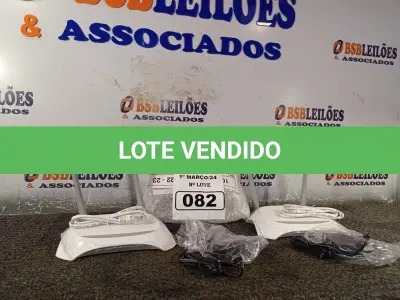 LOTE 082 - 02 ROTEADORES TPLINK TL-WR 849N. (NO ESTADO) ATENÇÃO! FAZER A VISITAÇÃO ANTES DE ARREMATAR, NÃO SABEMOS SE FUNCIONA. LEILÃO NÃO TEM GARANTIA E NEM DEVOLUÇÃO, SUJEITO A POSSÍVEIS AVARIAS VISÍVEIS/OCULTAS E/OU AUSÊNCIA DE COMPONENTES.