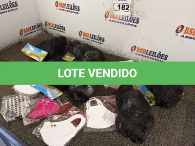 LOTE 182 - 01 LOTE COM 06 JOELHEIRAS COM COTOVELEIRAS E 11 MASCARAS INFANTIS. (NO ESTADO) ATENÇÃO! FAZER A VISITAÇÃO ANTES DE ARREMATAR, NÃO SABEMOS SE FUNCIONA. LEILÃO NÃO TEM GARANTIA E NEM DEVOLUÇÃO, SUJEITO A POSSÍVEIS AVARIAS VISÍVEIS/OCULTAS E/OU AUSÊNCIA DE COMPONENTES.