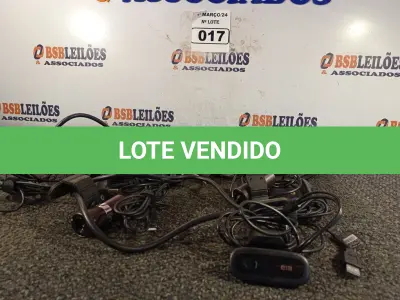 LOTE 017 - 01 LOTE COM VÁRIAS WEBCAM MARCAS E MODELOS DIVERSOS. (NO ESTADO) ATENÇÃO! FAZER A VISITAÇÃO ANTES DE ARREMATAR, NÃO SABEMOS SE FUNCIONA. LEILÃO NÃO TEM GARANTIA E NEM DEVOLUÇÃO, SUJEITO A POSSÍVEIS AVARIAS VISÍVEIS/OCULTAS E/OU AUSÊNCIA DE COMPONENTES.
