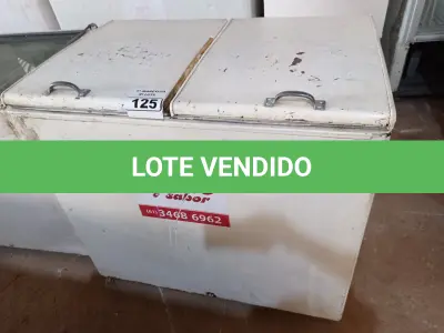 LOTE 125 - 01 FREEZER HORIZONTAL 02 TAMPAS 220V. (NO ESTADO) ATENÇÃO! FAZER A VISITAÇÃO ANTES DE ARREMATAR, NÃO SABEMOS SE FUNCIONA. LEILÃO NÃO TEM GARANTIA E NEM DEVOLUÇÃO, SUJEITO A POSSÍVEIS AVARIAS VISÍVEIS/OCULTAS E/OU AUSÊNCIA DE COMPONENTES.