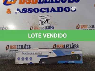 LOTE 027 - 01 SELADORA A VÁCUO. (NO ESTADO) ATENÇÃO! FAZER A VISITAÇÃO ANTES DE ARREMATAR, NÃO SABEMOS SE FUNCIONA. LEILÃO NÃO TEM GARANTIA E NEM DEVOLUÇÃO, SUJEITO A POSSÍVEIS AVARIAS VISÍVEIS/OCULTAS E/OU AUSÊNCIA DE COMPONENTES.