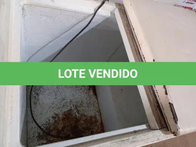 LOTE 075 - 01 FREEZER HORIZONTAL 02 TAMPAS 220V. (NO ESTADO) ATENÇÃO! FAZER A VISITAÇÃO ANTES DE ARREMATAR, NÃO SABEMOS SE FUNCIONA. LEILÃO NÃO TEM GARANTIA E NEM DEVOLUÇÃO, SUJEITO A POSSÍVEIS AVARIAS VISÍVEIS/OCULTAS E/OU AUSÊNCIA DE COMPONENTES.