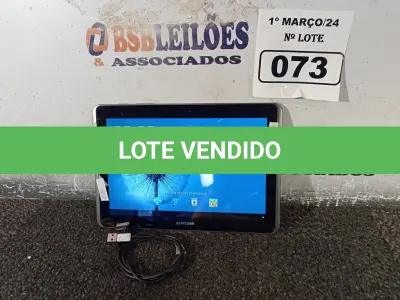 LOTE 073 - 01 TABLET SAMSUNG TAB2 TELA 10.1” COM CABO. (NO ESTADO) ATENÇÃO! FAZER A VISITAÇÃO ANTES DE ARREMATAR, NÃO SABEMOS SE FUNCIONA. LEILÃO NÃO TEM GARANTIA E NEM DEVOLUÇÃO, SUJEITO A POSSÍVEIS AVARIAS VISÍVEIS/OCULTAS E/OU AUSÊNCIA DE COMPONENTES.
