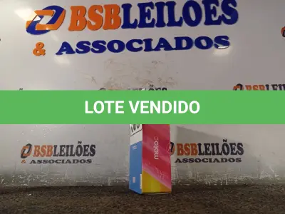 LOTE 066 - 01 CELULAR MOTO “C” 8BG. (NO ESTADO) ATENÇÃO! FAZER A VISITAÇÃO ANTES DE ARREMATAR, NÃO SABEMOS SE FUNCIONA. LEILÃO NÃO TEM GARANTIA E NEM DEVOLUÇÃO, SUJEITO A POSSÍVEIS AVARIAS VISÍVEIS/OCULTAS E/OU AUSÊNCIA DE COMPONENTES.