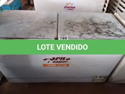 LOTE 195 - 01 FREEZER HORIZONTAL 02 TAMPAS 220V. (NO ESTADO) ATENÇÃO! FAZER A VISITAÇÃO ANTES DE ARREMATAR, NÃO SABEMOS SE FUNCIONA. LEILÃO NÃO TEM GARANTIA E NEM DEVOLUÇÃO, SUJEITO A POSSÍVEIS AVARIAS VISÍVEIS/OCULTAS E/OU AUSÊNCIA DE COMPONENTES.