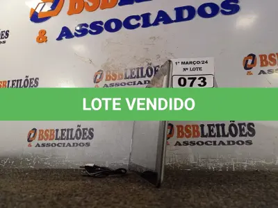 LOTE 073 - 01 TABLET SAMSUNG TAB2 TELA 10.1” COM CABO. (NO ESTADO) ATENÇÃO! FAZER A VISITAÇÃO ANTES DE ARREMATAR, NÃO SABEMOS SE FUNCIONA. LEILÃO NÃO TEM GARANTIA E NEM DEVOLUÇÃO, SUJEITO A POSSÍVEIS AVARIAS VISÍVEIS/OCULTAS E/OU AUSÊNCIA DE COMPONENTES.