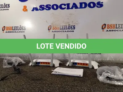 LOTE 084 - 02 ROTEADORES TPLINK TL-WR 849N. (NO ESTADO) ATENÇÃO! FAZER A VISITAÇÃO ANTES DE ARREMATAR, NÃO SABEMOS SE FUNCIONA. LEILÃO NÃO TEM GARANTIA E NEM DEVOLUÇÃO, SUJEITO A POSSÍVEIS AVARIAS VISÍVEIS/OCULTAS E/OU AUSÊNCIA DE COMPONENTES.