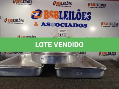 LOTE 183 - 06 ASSADEIRAS EM ALUMÍNIO SENDO 02 REDONDAS. (NO ESTADO) ATENÇÃO! FAZER A VISITAÇÃO ANTES DE ARREMATAR, NÃO SABEMOS SE FUNCIONA. LEILÃO NÃO TEM GARANTIA E NEM DEVOLUÇÃO, SUJEITO A POSSÍVEIS AVARIAS VISÍVEIS/OCULTAS E/OU AUSÊNCIA DE COMPONENTES.