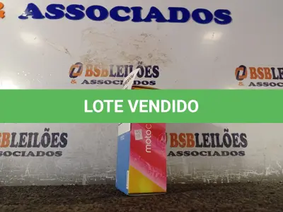LOTE 063 - 01 CELULAR MOTO “C” 8BG. (NO ESTADO) ATENÇÃO! FAZER A VISITAÇÃO ANTES DE ARREMATAR, NÃO SABEMOS SE FUNCIONA. LEILÃO NÃO TEM GARANTIA E NEM DEVOLUÇÃO, SUJEITO A POSSÍVEIS AVARIAS VISÍVEIS/OCULTAS E/OU AUSÊNCIA DE COMPONENTES.