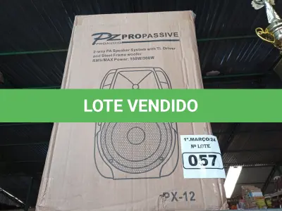 LOTE 057 - 01 CAIXA DE SOM PZ PROPASSIVE PX-12. (NO ESTADO) ATENÇÃO! FAZER A VISITAÇÃO ANTES DE ARREMATAR, NÃO SABEMOS SE FUNCIONA. LEILÃO NÃO TEM GARANTIA E NEM DEVOLUÇÃO, SUJEITO A POSSÍVEIS AVARIAS VISÍVEIS/OCULTAS E/OU AUSÊNCIA DE COMPONENTES.