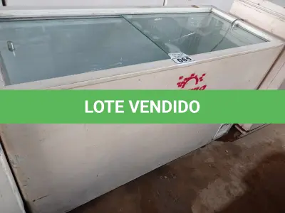 LOTE 065 - 01 FREEZER HORIZONTAL COM TAMPAS DE CORRER 220V. (NO ESTADO) ATENÇÃO! FAZER A VISITAÇÃO ANTES DE ARREMATAR, NÃO SABEMOS SE FUNCIONA. LEILÃO NÃO TEM GARANTIA E NEM DEVOLUÇÃO, SUJEITO A POSSÍVEIS AVARIAS VISÍVEIS/OCULTAS E/OU AUSÊNCIA DE COMPONENTES.