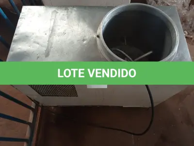 LOTE 105 - 01 BATEDEIRA DE MASSAS INDUSTRIAL. (NO ESTADO) ATENÇÃO! FAZER A VISITAÇÃO ANTES DE ARREMATAR, NÃO SABEMOS SE FUNCIONA. LEILÃO NÃO TEM GARANTIA E NEM DEVOLUÇÃO, SUJEITO A POSSÍVEIS AVARIAS VISÍVEIS/OCULTAS E/OU AUSÊNCIA DE COMPONENTES.