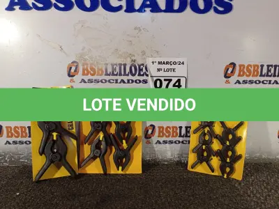 LOTE 074 - 03 KIT’S DE GRAMPOS DE PRESSÃO. (NO ESTADO) ATENÇÃO! FAZER A VISITAÇÃO ANTES DE ARREMATAR, NÃO SABEMOS SE FUNCIONA. LEILÃO NÃO TEM GARANTIA E NEM DEVOLUÇÃO, SUJEITO A POSSÍVEIS AVARIAS VISÍVEIS/OCULTAS E/OU AUSÊNCIA DE COMPONENTES.