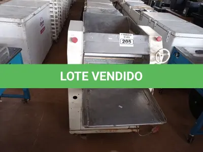LOTE 205 - 01 CILINDRO PARA MASSAS “MODELADORA DE PÃES” INDUSTRIAL. (NO ESTADO) ATENÇÃO! FAZER A VISITAÇÃO ANTES DE ARREMATAR, NÃO SABEMOS SE FUNCIONA. LEILÃO NÃO TEM GARANTIA E NEM DEVOLUÇÃO, SUJEITO A POSSÍVEIS AVARIAS VISÍVEIS/OCULTAS E/OU AUSÊNCIA DE COMPONENTES.