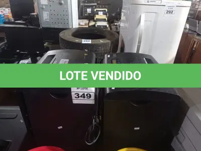 LOTE 349 - 02 FRAGMENTADORAS DE PAPEL. (NO ESTADO) ATENÇÃO! FAZER A VISITAÇÃO ANTES DE ARREMATAR, NÃO SABEMOS SE FUNCIONA. LEILÃO NÃO TEM GARANTIA E NEM DEVOLUÇÃO, SUJEITO A POSSÍVEIS AVARIAS VISÍVEIS/OCULTAS E/OU AUSÊNCIA DE COMPONENTES.