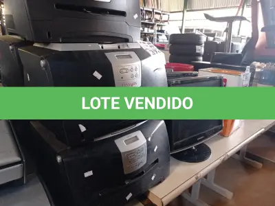 LOTE 371 - 05 IMPRESSORAS MARCAS LEXMARK MODELO E342N E 05 MONITORES MARCAS E MODELOS DIVERSOS PARA RETIRADA DE PEÇAS. (NO ESTADO) ATENÇÃO! FAZER A VISITAÇÃO ANTES DE ARREMATAR, NÃO SABEMOS SE FUNCIONA. LEILÃO NÃO TEM GARANTIA E NEM DEVOLUÇÃO, SUJEITO A POSSÍVEIS AVARIAS VISÍVEIS/OCULTAS E/OU AUSÊNCIA DE COMPONENTES.
