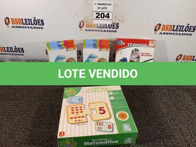 LOTE 204 - 03 BONECOS JOÃO TEIMOSO E 01 JOGO DESCOBRINDO A MATEMÁTICA. (NO ESTADO) ATENÇÃO! FAZER A VISITAÇÃO ANTES DE ARREMATAR, NÃO SABEMOS SE FUNCIONA. LEILÃO NÃO TEM GARANTIA E NEM DEVOLUÇÃO, SUJEITO A POSSÍVEIS AVARIAS VISÍVEIS/OCULTAS E/OU AUSÊNCIA DE COMPONENTES.