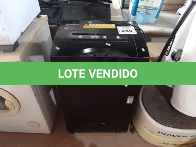 LOTE 289 - 01 FRAGMENTADORA DE PAPEL MARCA COMIX. (NO ESTADO) ATENÇÃO! FAZER A VISITAÇÃO ANTES DE ARREMATAR, NÃO SABEMOS SE FUNCIONA. LEILÃO NÃO TEM GARANTIA E NEM DEVOLUÇÃO, SUJEITO A POSSÍVEIS AVARIAS VISÍVEIS/OCULTAS E/OU AUSÊNCIA DE COMPONENTES.