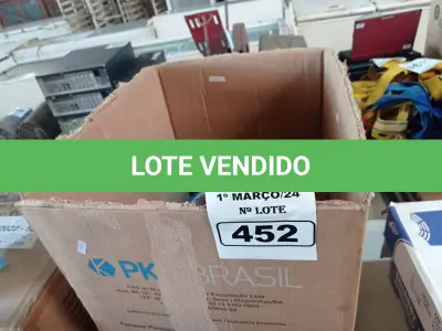 LOTE 452 - 01 LOTE COM DIVERSOS CDS. (NO ESTADO) ATENÇÃO! FAZER A VISITAÇÃO ANTES DE ARREMATAR, NÃO SABEMOS SE FUNCIONA. LEILÃO NÃO TEM GARANTIA E NEM DEVOLUÇÃO, SUJEITO A POSSÍVEIS AVARIAS VISÍVEIS/OCULTAS E/OU AUSÊNCIA DE COMPONENTES.