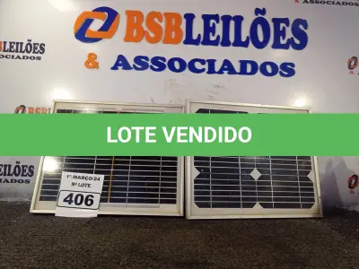 LOTE 406 - 02 PAINÉIS SOLARES 18V 10W. (NO ESTADO) ATENÇÃO! FAZER A VISITAÇÃO ANTES DE ARREMATAR, NÃO SABEMOS SE FUNCIONA. LEILÃO NÃO TEM GARANTIA E NEM DEVOLUÇÃO, SUJEITO A POSSÍVEIS AVARIAS VISÍVEIS/OCULTAS E/OU AUSÊNCIA DE COMPONENTES.