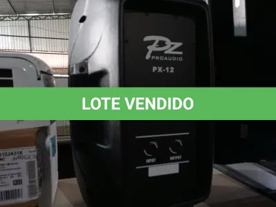 LOTE 321 - 01 CAIXA DE SOM PZ PROPASSIVE PX-12. (NO ESTADO) ATENÇÃO! FAZER A VISITAÇÃO ANTES DE ARREMATAR, NÃO SABEMOS SE FUNCIONA. LEILÃO NÃO TEM GARANTIA E NEM DEVOLUÇÃO, SUJEITO A POSSÍVEIS AVARIAS VISÍVEIS/OCULTAS E/OU AUSÊNCIA DE COMPONENTES.