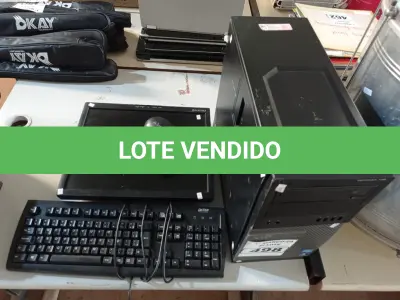 LOTE 498 - 01 CPU 01 MONITOR, 01 TECLADO E 01 MOUSE. (NO ESTADO) ATENÇÃO! FAZER A VISITAÇÃO ANTES DE ARREMATAR, NÃO SABEMOS SE FUNCIONA. LEILÃO NÃO TEM GARANTIA E NEM DEVOLUÇÃO, SUJEITO A POSSÍVEIS AVARIAS VISÍVEIS/OCULTAS E/OU AUSÊNCIA DE COMPONENTES.