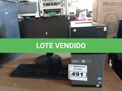 LOTE 491 - 01 CPU 01 MONITOR E 01 TECLADO. (NO ESTADO) ATENÇÃO! FAZER A VISITAÇÃO ANTES DE ARREMATAR, NÃO SABEMOS SE FUNCIONA. LEILÃO NÃO TEM GARANTIA E NEM DEVOLUÇÃO, SUJEITO A POSSÍVEIS AVARIAS VISÍVEIS/OCULTAS E/OU AUSÊNCIA DE COMPONENTES.