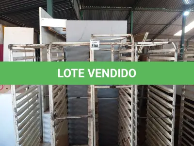 LOTE 508 - 04 CARRINHOS PARA TRANSPORTE DE BANDEJAS. (NO ESTADO) ATENÇÃO! FAZER A VISITAÇÃO ANTES DE ARREMATAR, NÃO SABEMOS SE FUNCIONA. LEILÃO NÃO TEM GARANTIA E NEM DEVOLUÇÃO, SUJEITO A POSSÍVEIS AVARIAS VISÍVEIS/OCULTAS E/OU AUSÊNCIA DE COMPONENTES.