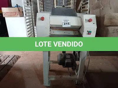 LOTE 215 - 01 CILINDRO PARA MASSAS “MODELADORA DE PÃES” INDUSTRIAL. (NO ESTADO) ATENÇÃO! FAZER A VISITAÇÃO ANTES DE ARREMATAR, NÃO SABEMOS SE FUNCIONA. LEILÃO NÃO TEM GARANTIA E NEM DEVOLUÇÃO, SUJEITO A POSSÍVEIS AVARIAS VISÍVEIS/OCULTAS E/OU AUSÊNCIA DE COMPONENTES.