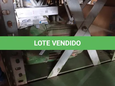 LOTE 217 - 01 MOTOR ELÉTRICO. (NO ESTADO) ATENÇÃO! FAZER A VISITAÇÃO ANTES DE ARREMATAR, NÃO SABEMOS SE FUNCIONA. LEILÃO NÃO TEM GARANTIA E NEM DEVOLUÇÃO, SUJEITO A POSSÍVEIS AVARIAS VISÍVEIS/OCULTAS E/OU AUSÊNCIA DE COMPONENTES.